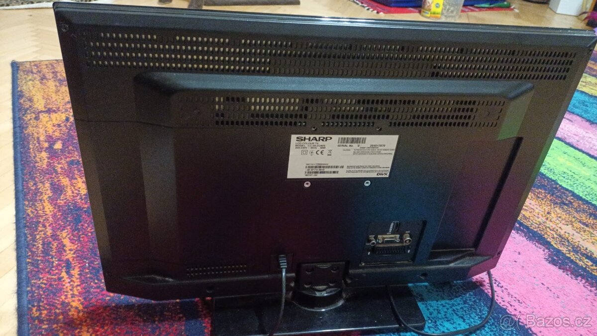 TV Sharp s ovladačem - LCD - 2