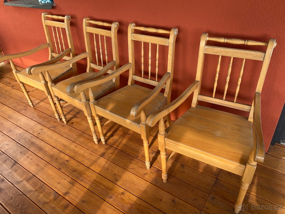 Masivní dubové židle - 2