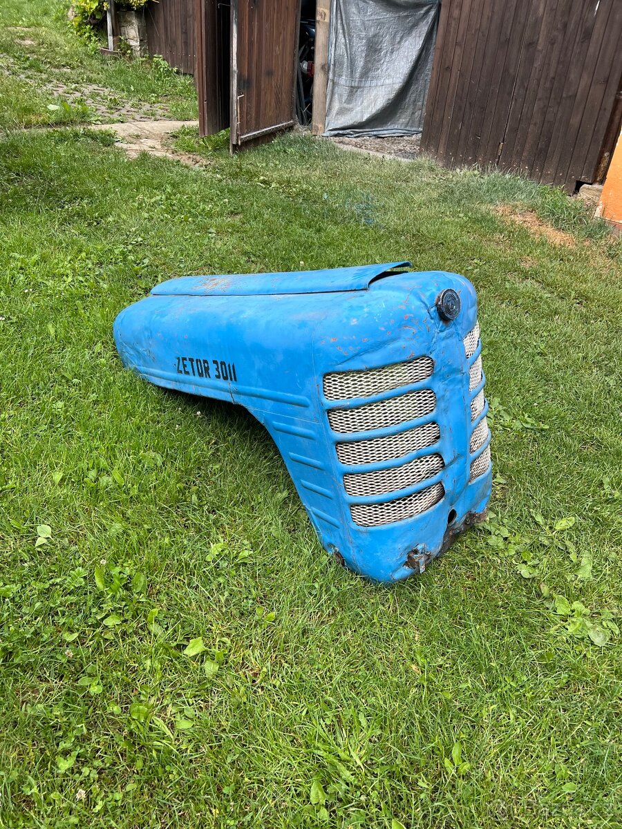 Zetor 3011 kulatá kapota - 2