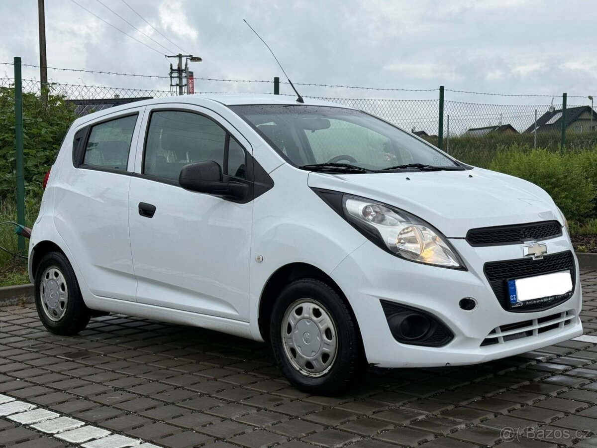 Chevrolet Spark 1.0 m300 2013 - 2
