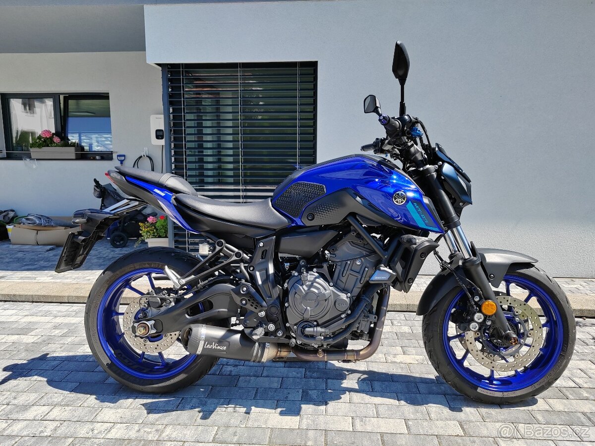 yamaha mt07 - 2