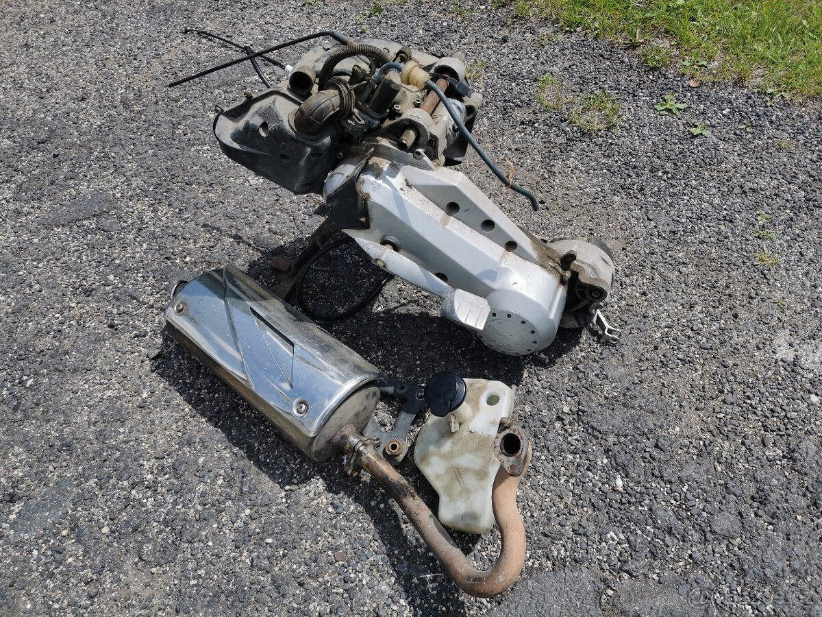 Motor Kentoya XOR 50 2T - 2