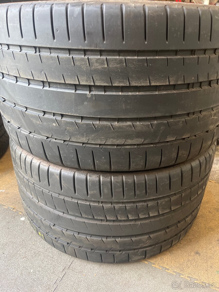 Michelin pilot supersport 305/30 R20 - 2