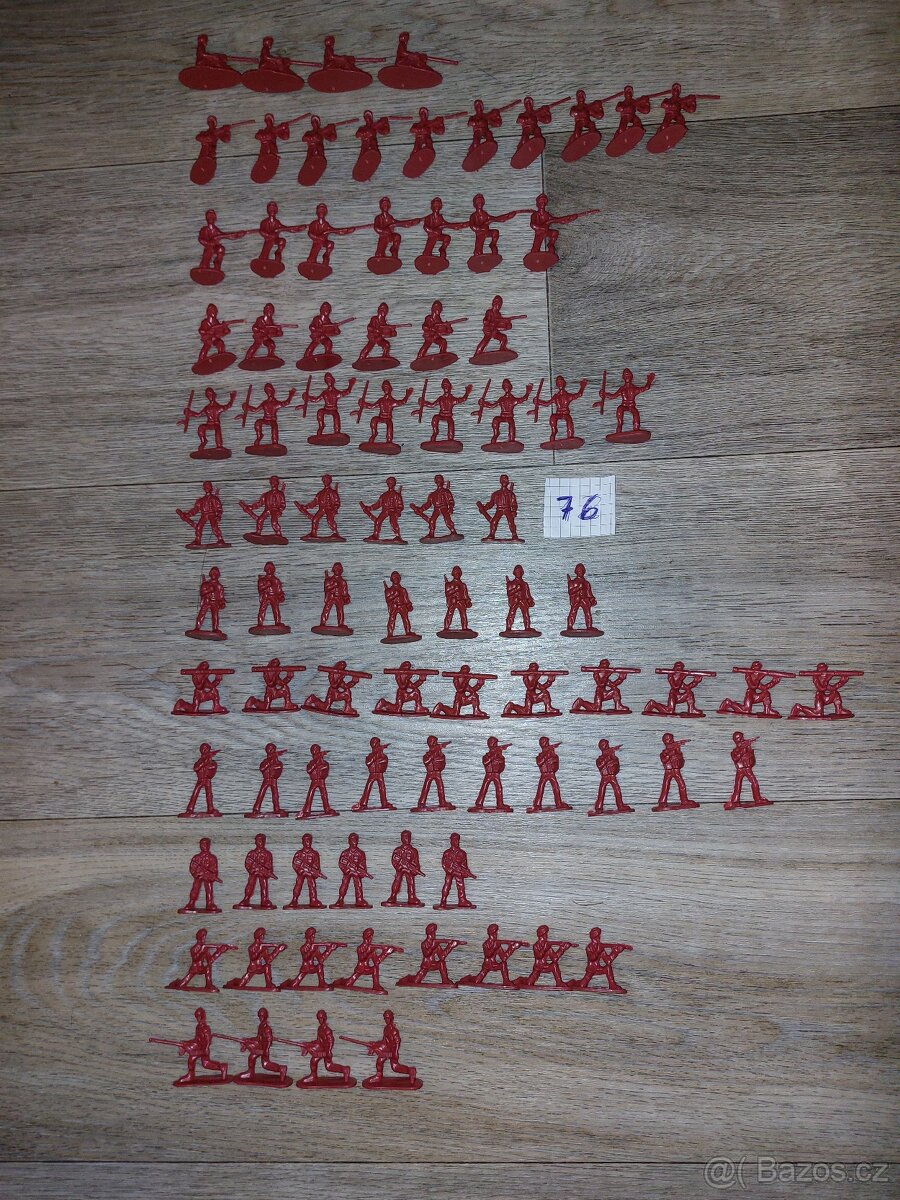 vojáčci - plast - 2