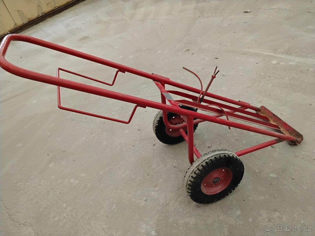 Vozík na 2 autogení láhve - 2