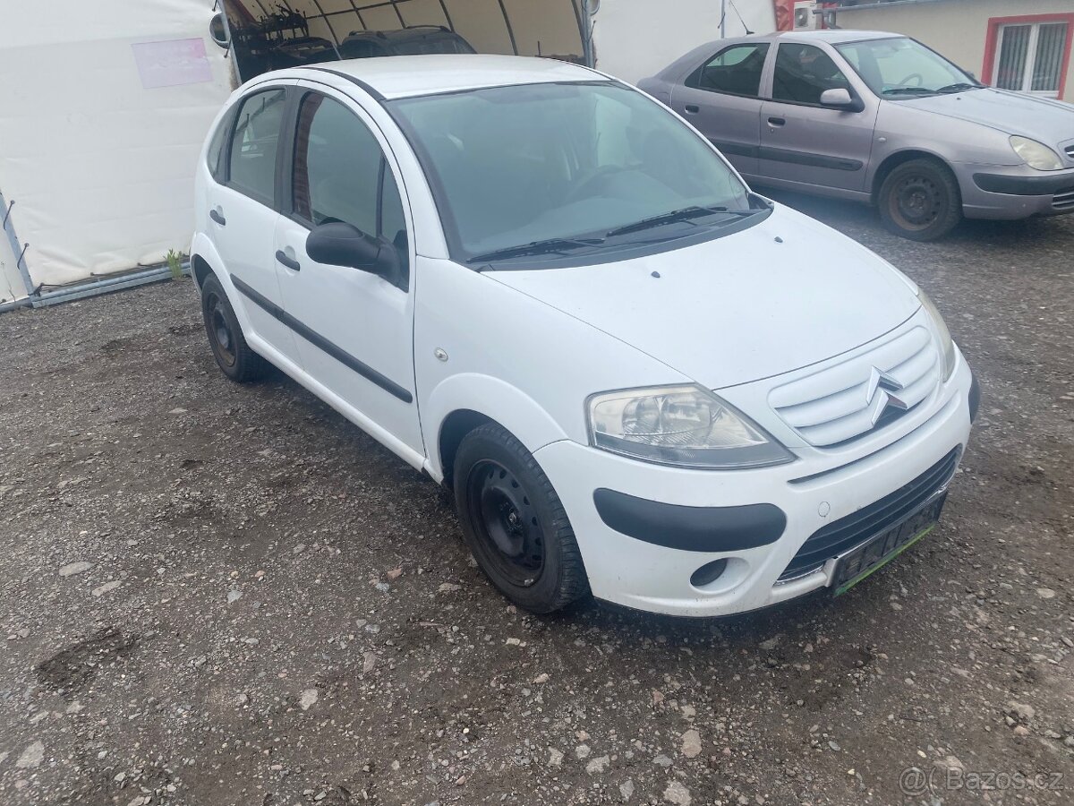 Citroen C3 prodám náhradní díly z tohoto vozu - 2
