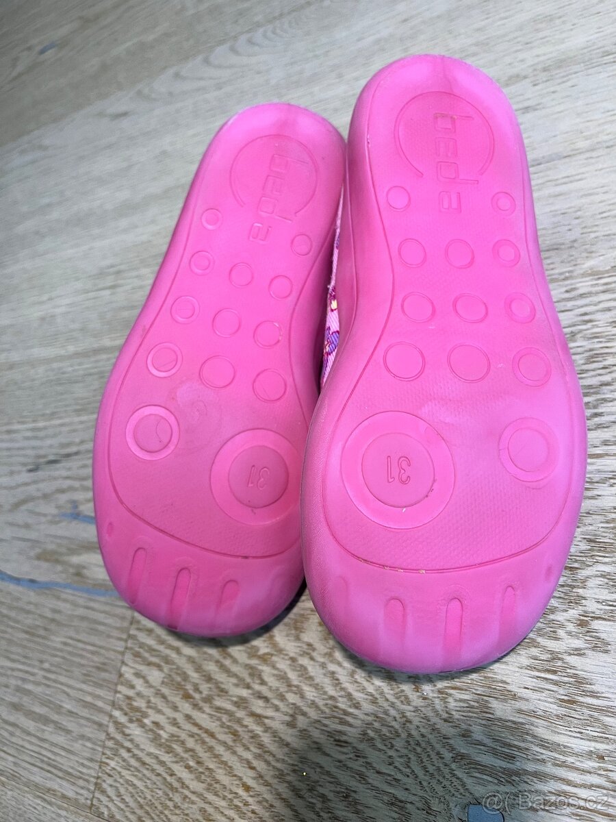 Papuče dívčí vel. 31 - 2