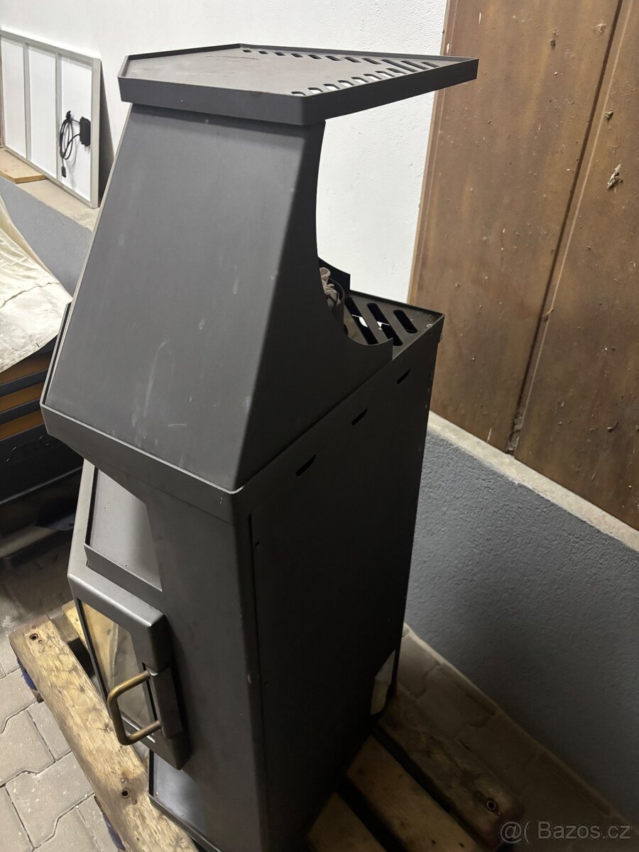 Rohová krbová kamna - 2