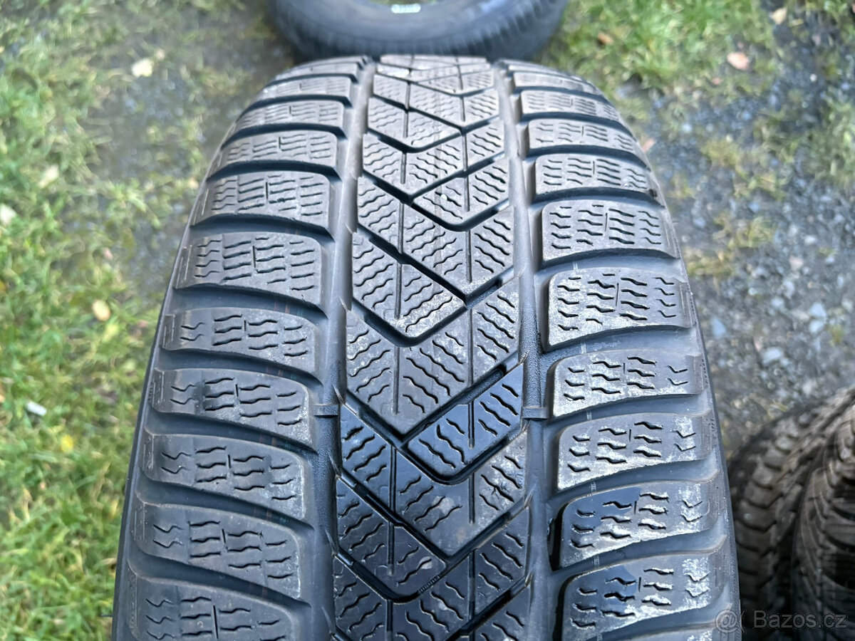 2ks zimní pneu Pirelli 225/55/18 - 2