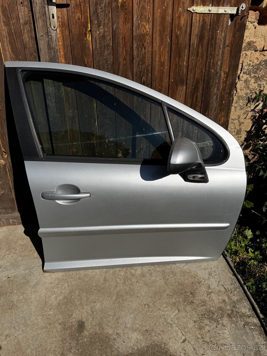 Dveře Peugeot 207SW - 2
