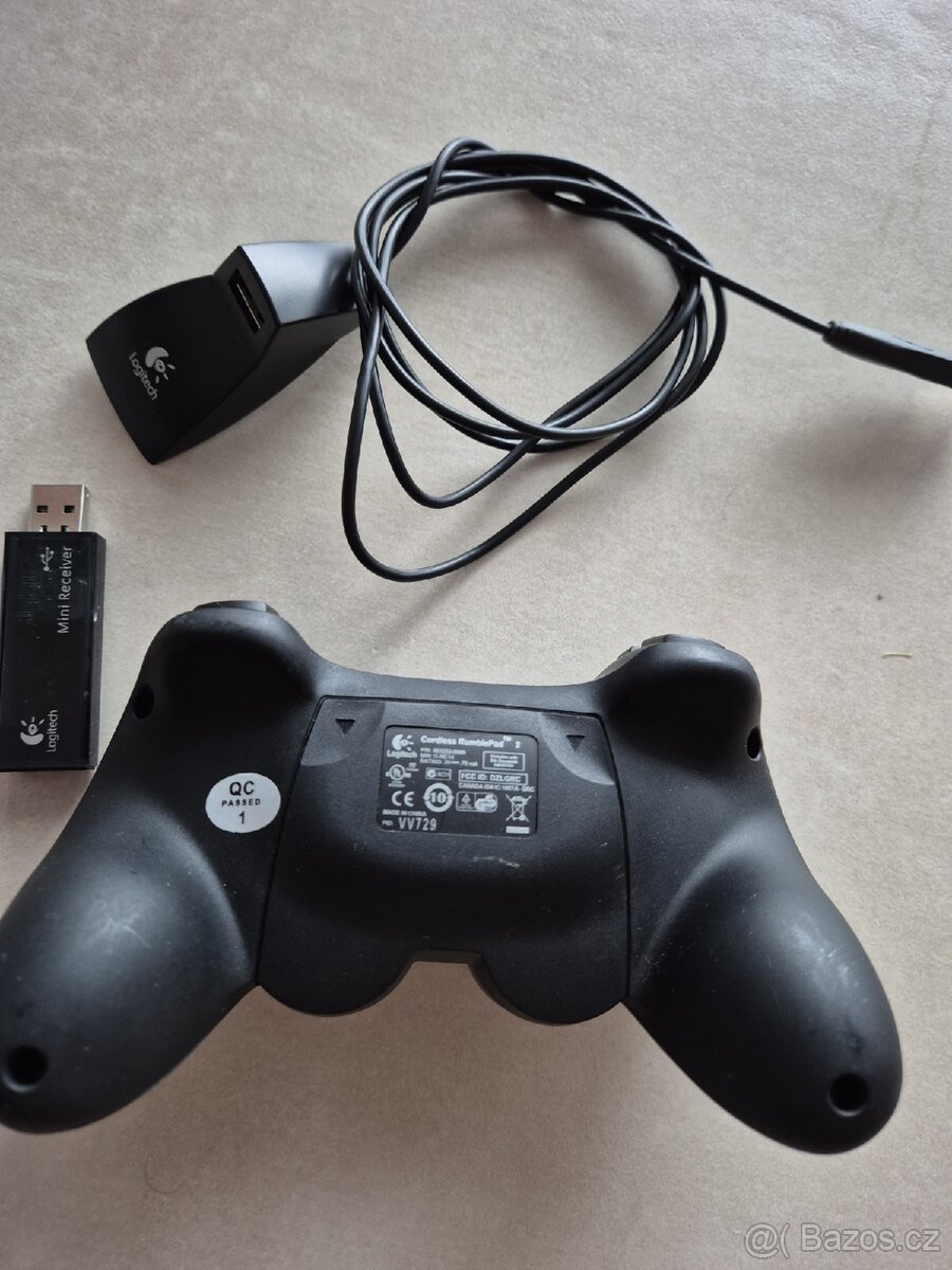 bezdrátový gamepad Logitech Cordless Rumblepad 2 - 2