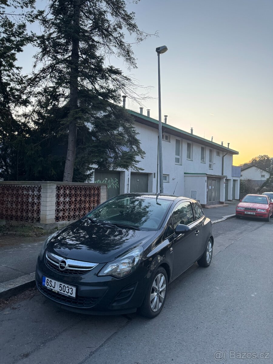Opel Corsa 1.4l, 2013, 80 tisíc Km - 2