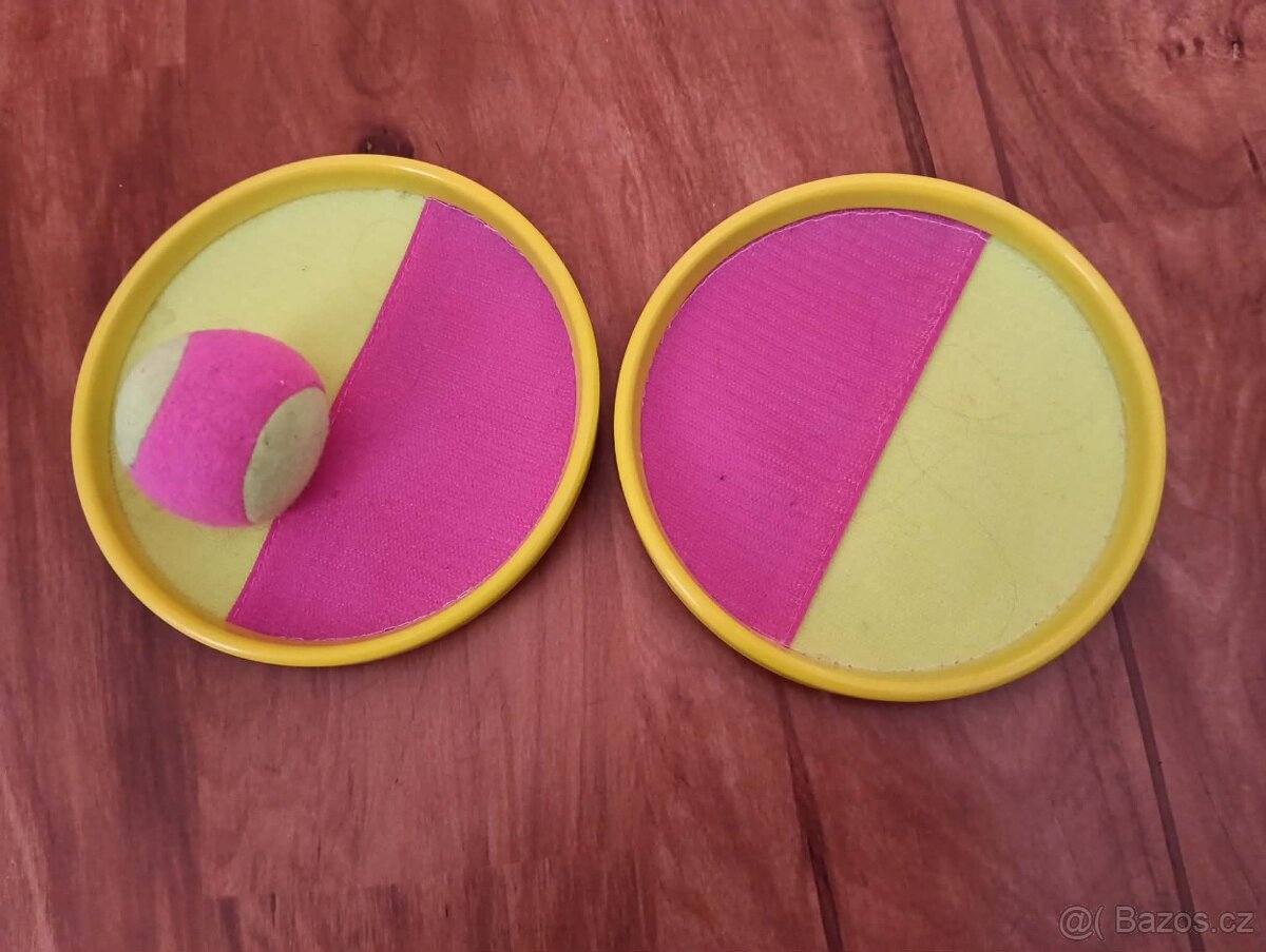 Dětská hra na chytání míčku – suchý zip - 2