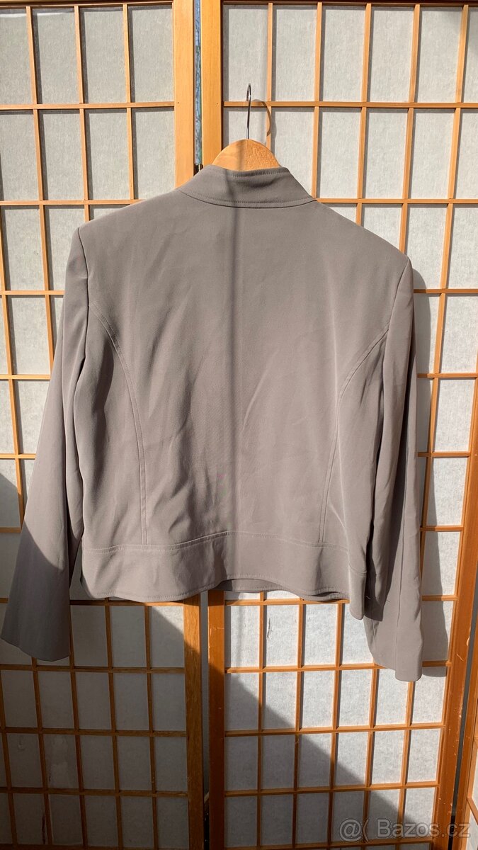 42, Lehká bunda, sako - 2