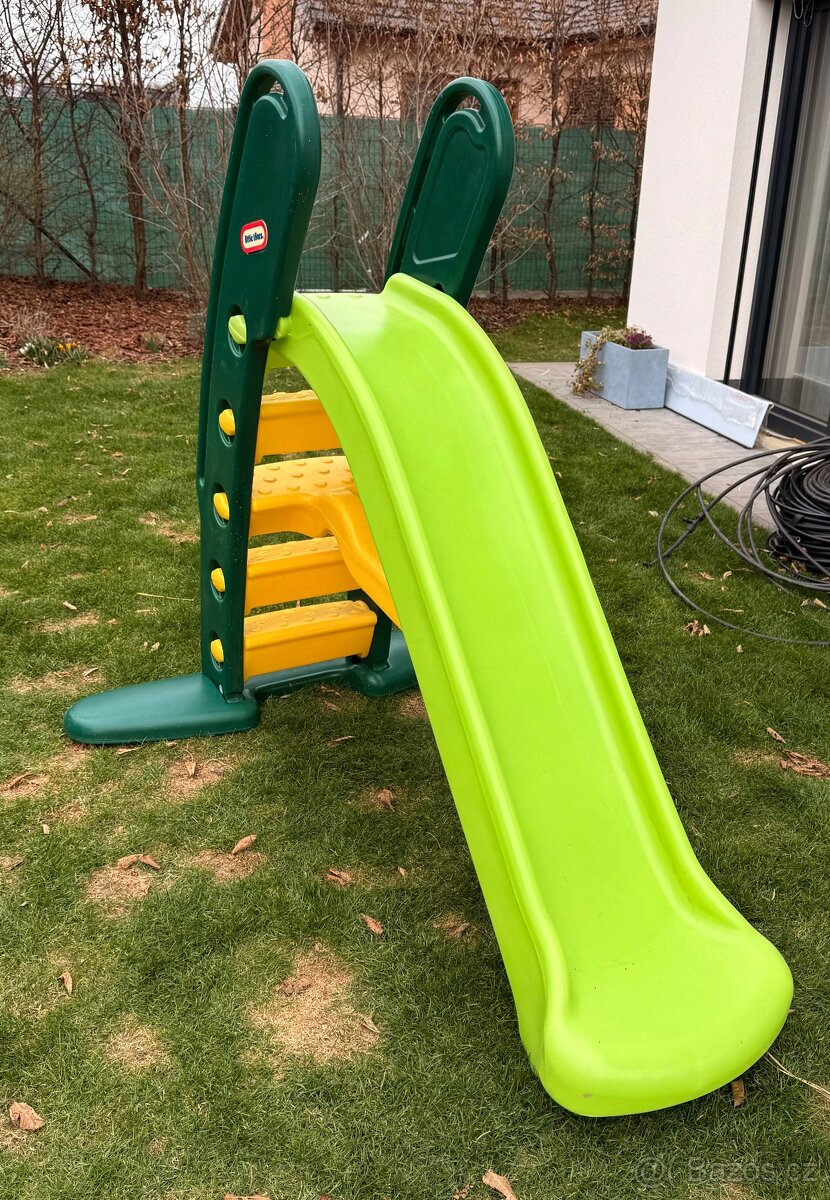 Skluzavka a houpačka - 2