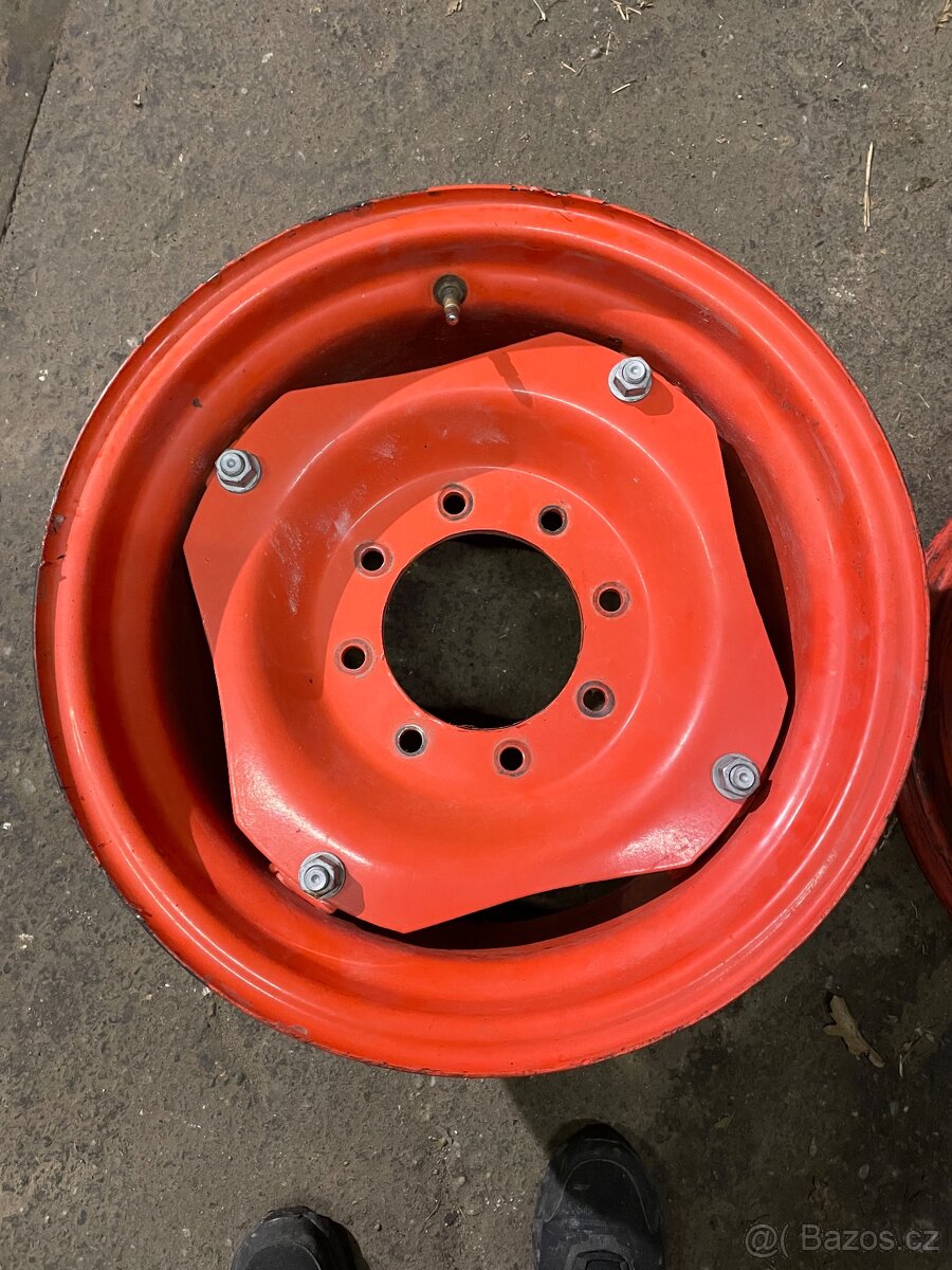 Disky traktor Kubota R20 - 2