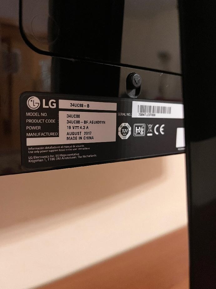 Monitor LG 34UC88-B - 2