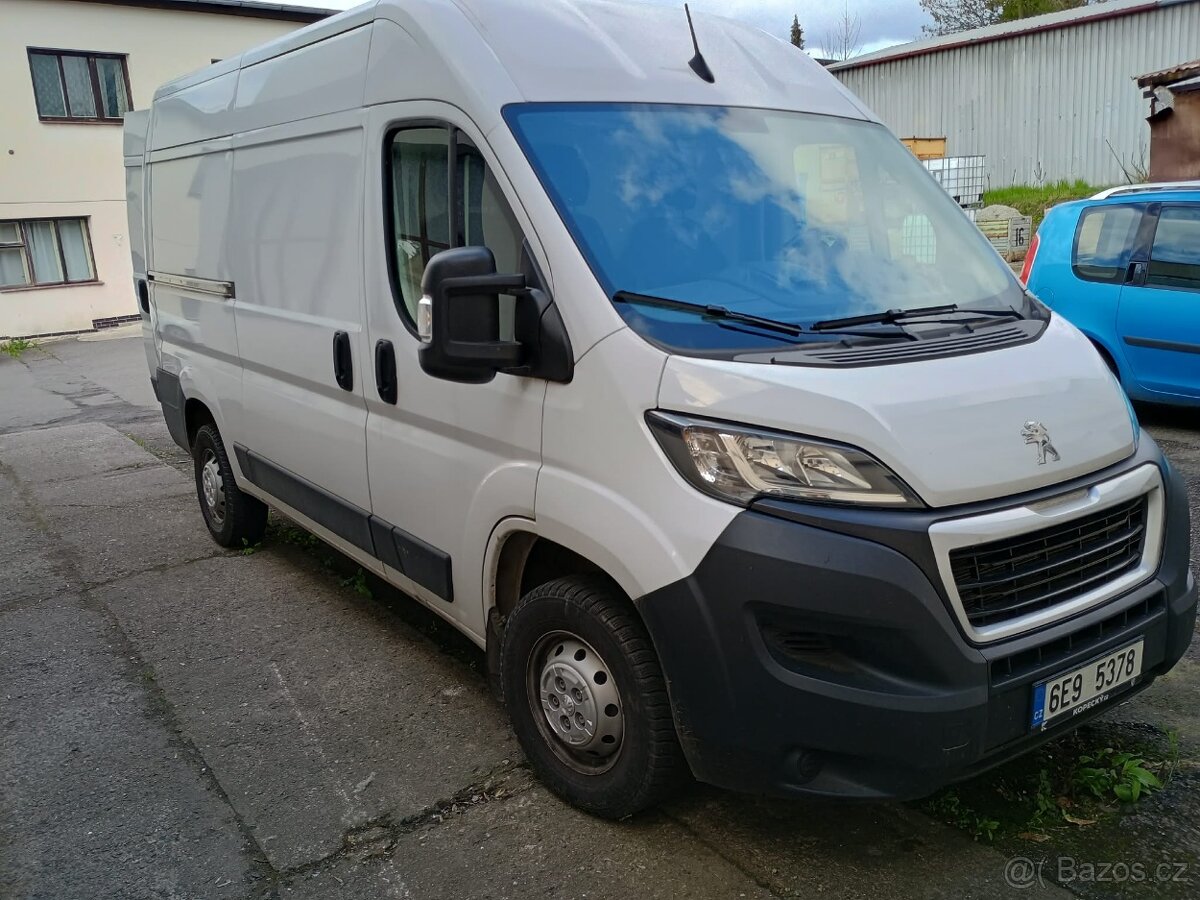 Peugeot Boxer 2.2 - 2