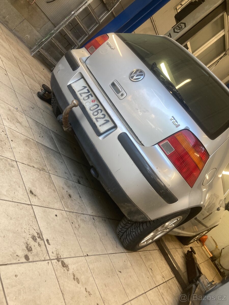 Golf 4 1.9 tdi - 2