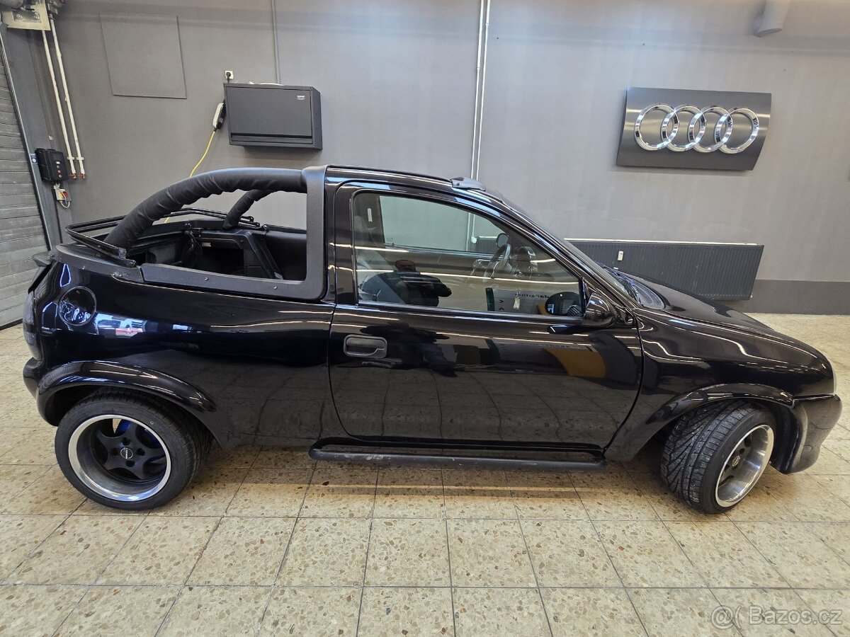 Opel corsa B cabrio 2.0 gsi - 2