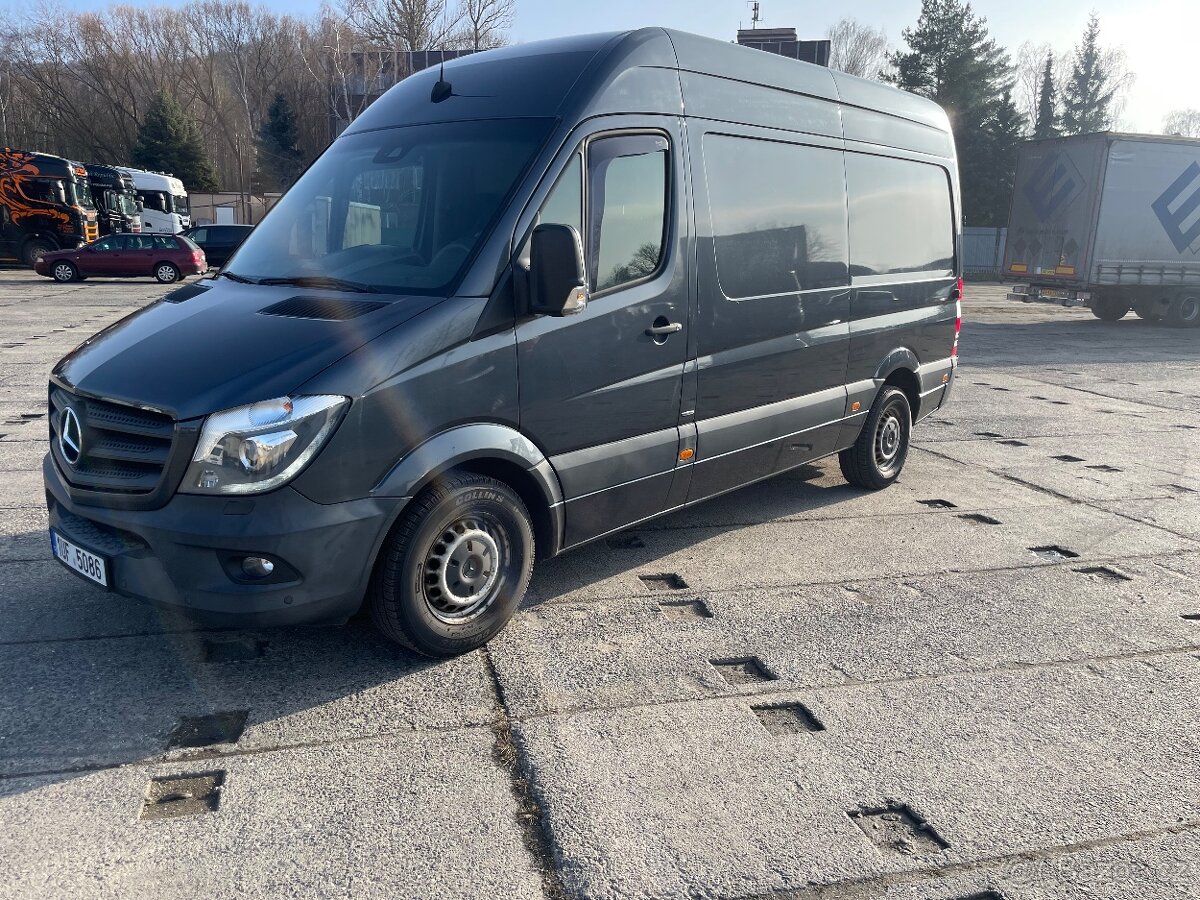Sprinter 319 V6 - 2