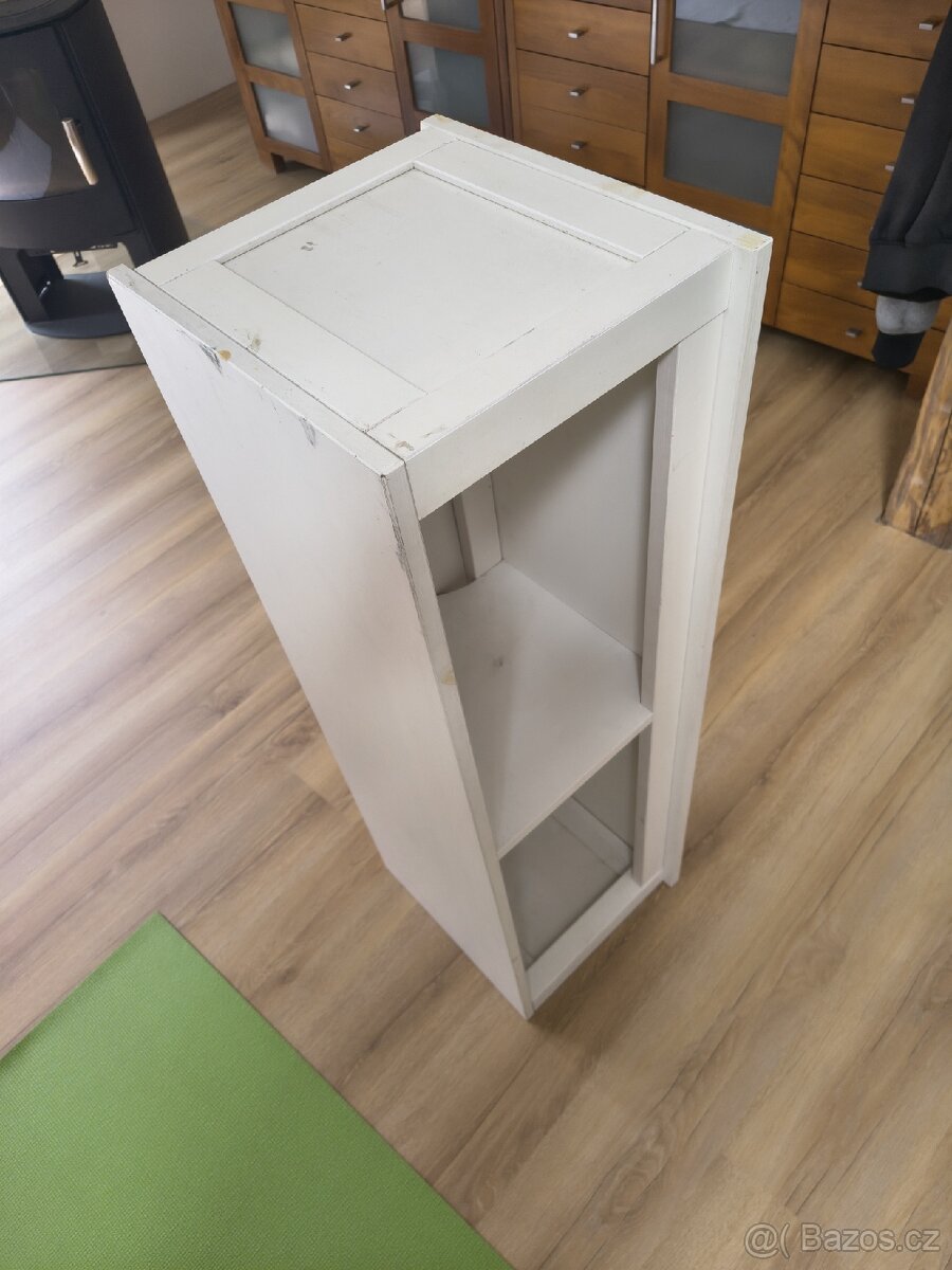 Police IKEA Hemnes - 2