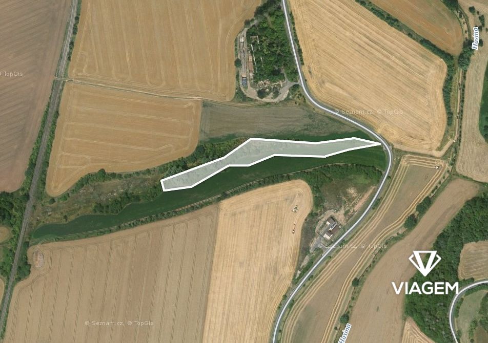 Pole 3 572 m² - 2