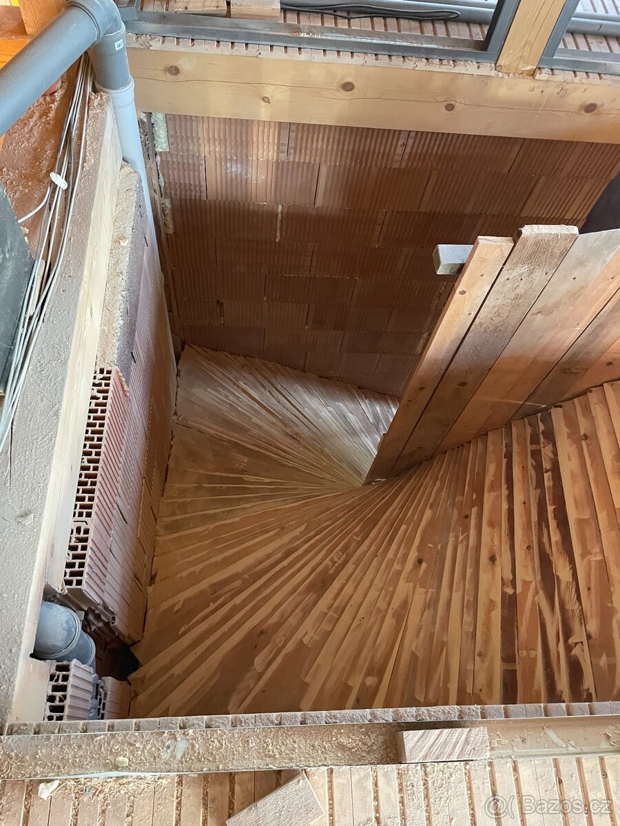 Schodiště z betonu - 2