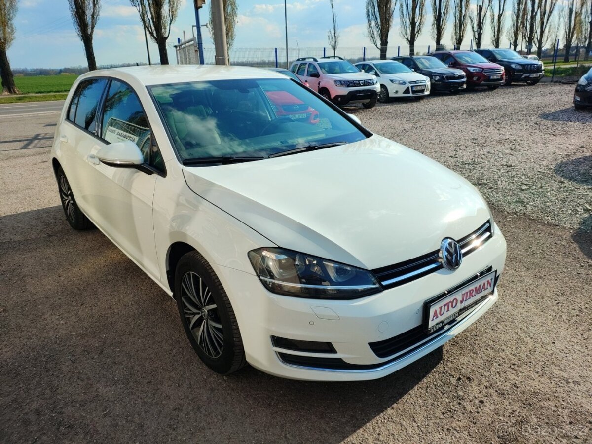 Volkswagen Golf 1,6 TDi - 2