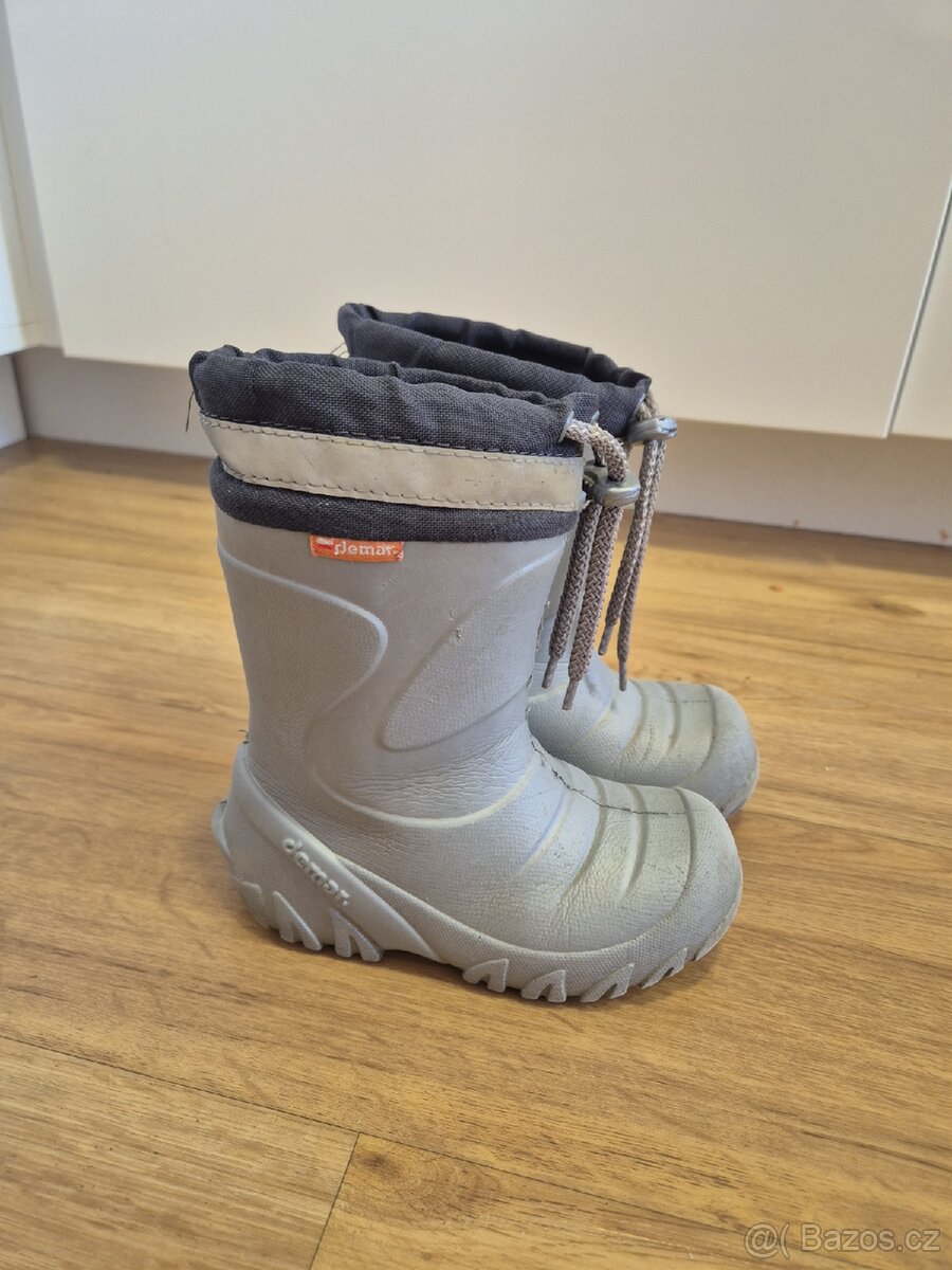 Demar Mammut stribrne/sede vel. 24/25 - 2