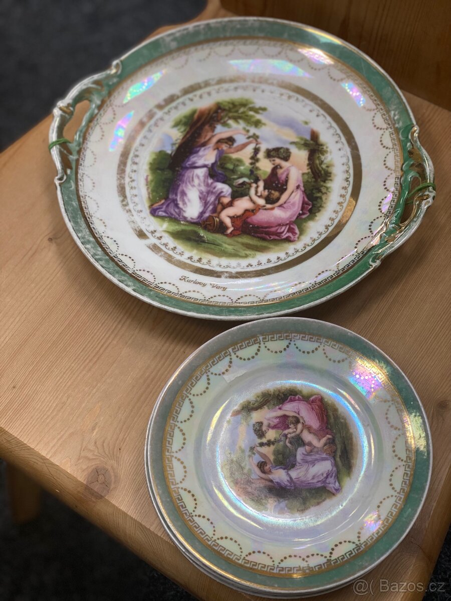 Velký talíř s dezertními talířky - 2