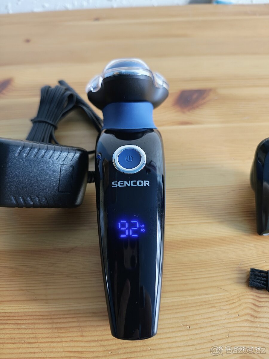 Pánský holící strojek Sencor SMS 5520BL - 2