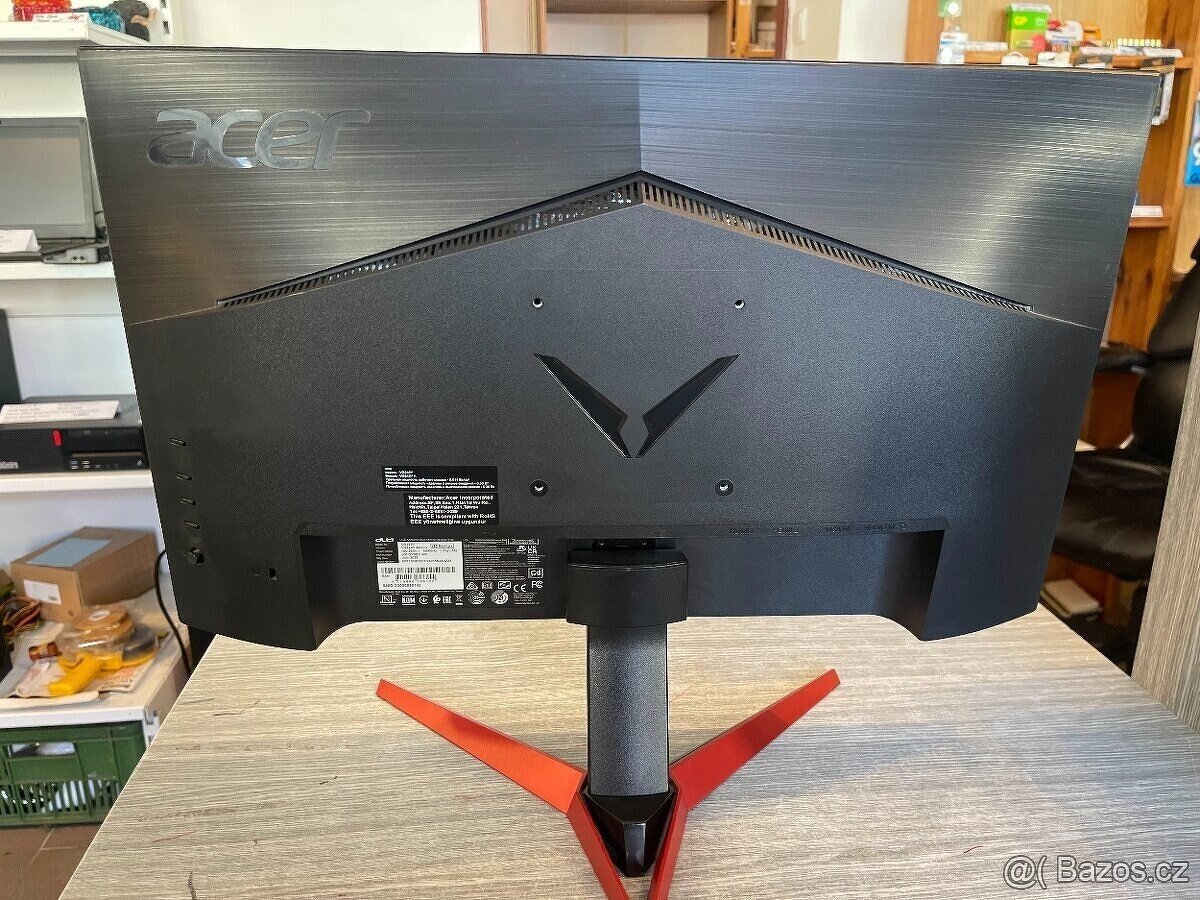 herní monitor 24" Acer Nitro VG240Y 75Hz 1ms Full HD - 2