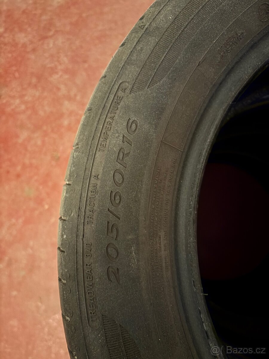 Pneumatiky 205/60 R16 - 2