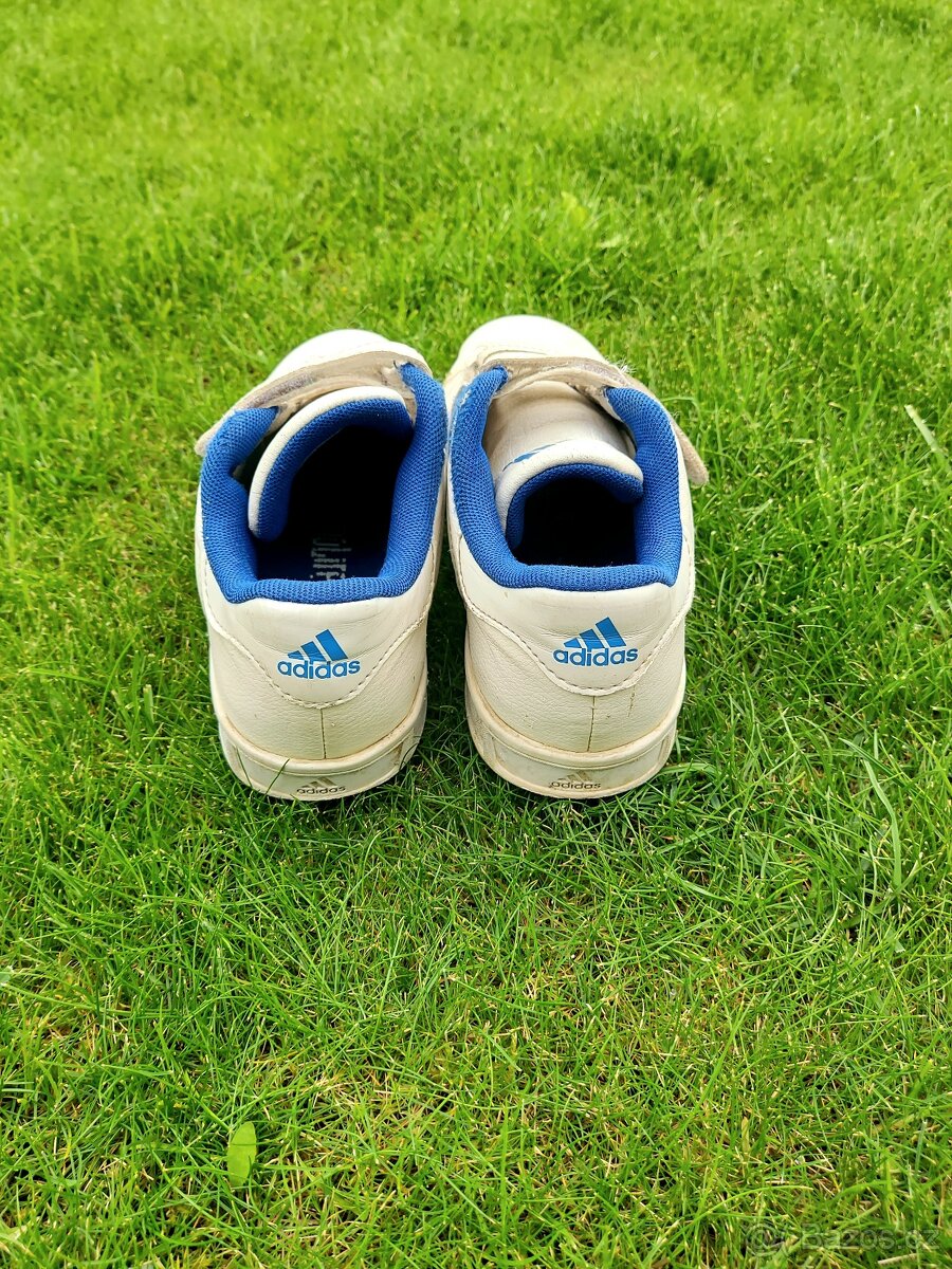 Tenisky Adidas 32 - 2