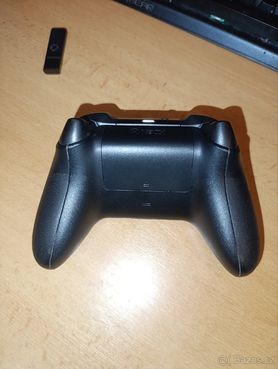 Xbox wireless controller + adaptér - 2