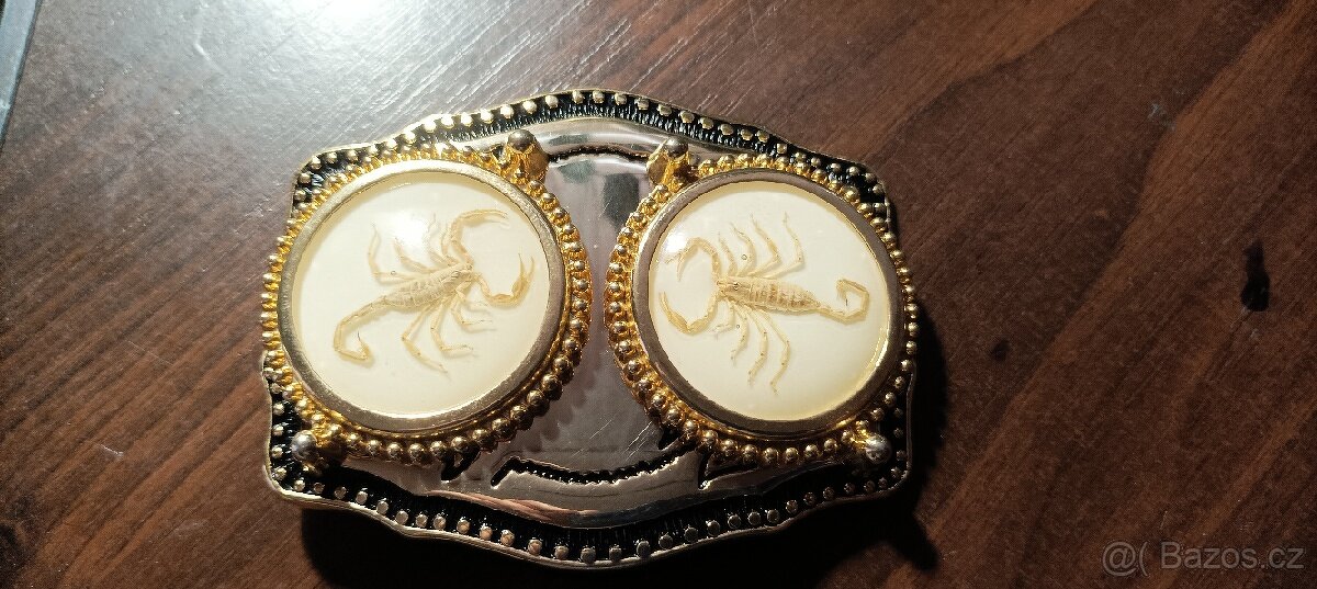 Přezka škorpion - 2