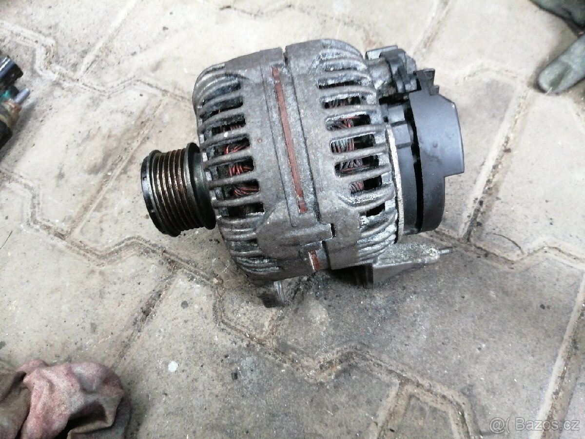 Alternátor Škoda Octavia1/ 2 VW GOLF 4 SEAT TOLEDO 2 - 2