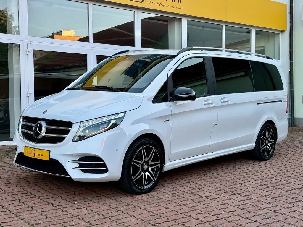 Mercedes-Benz Třídy V, Avantgarde AMG 250d 4MATIC - 2