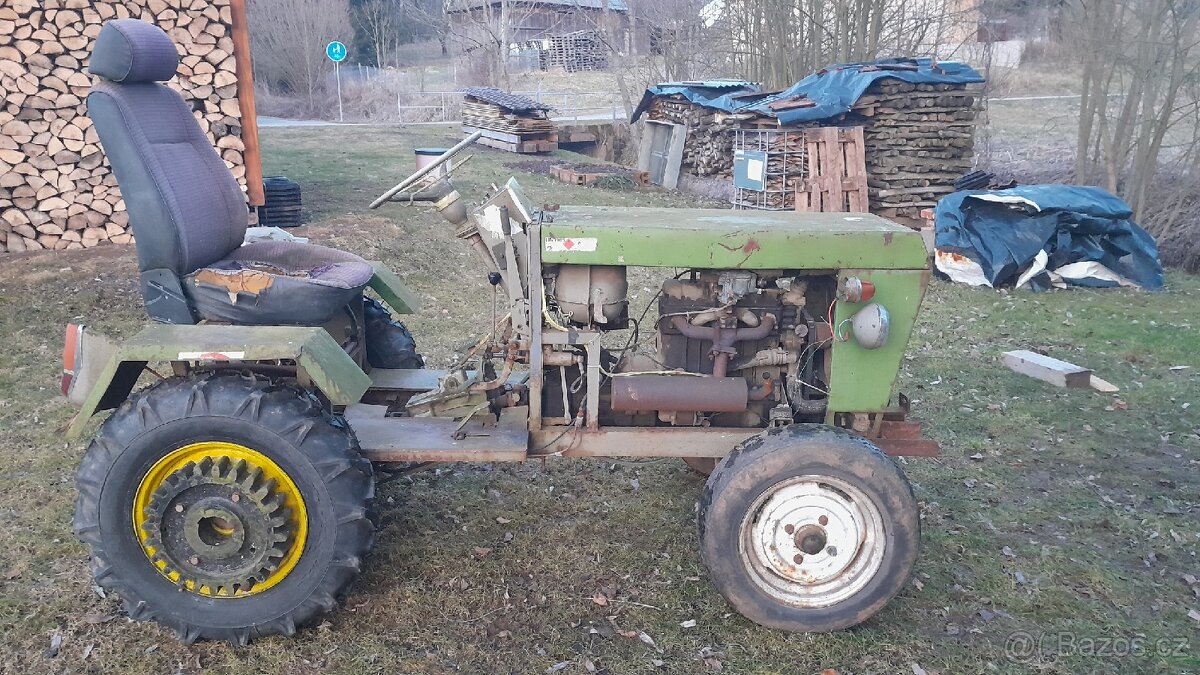 Malotraktor domácí výroby - 2