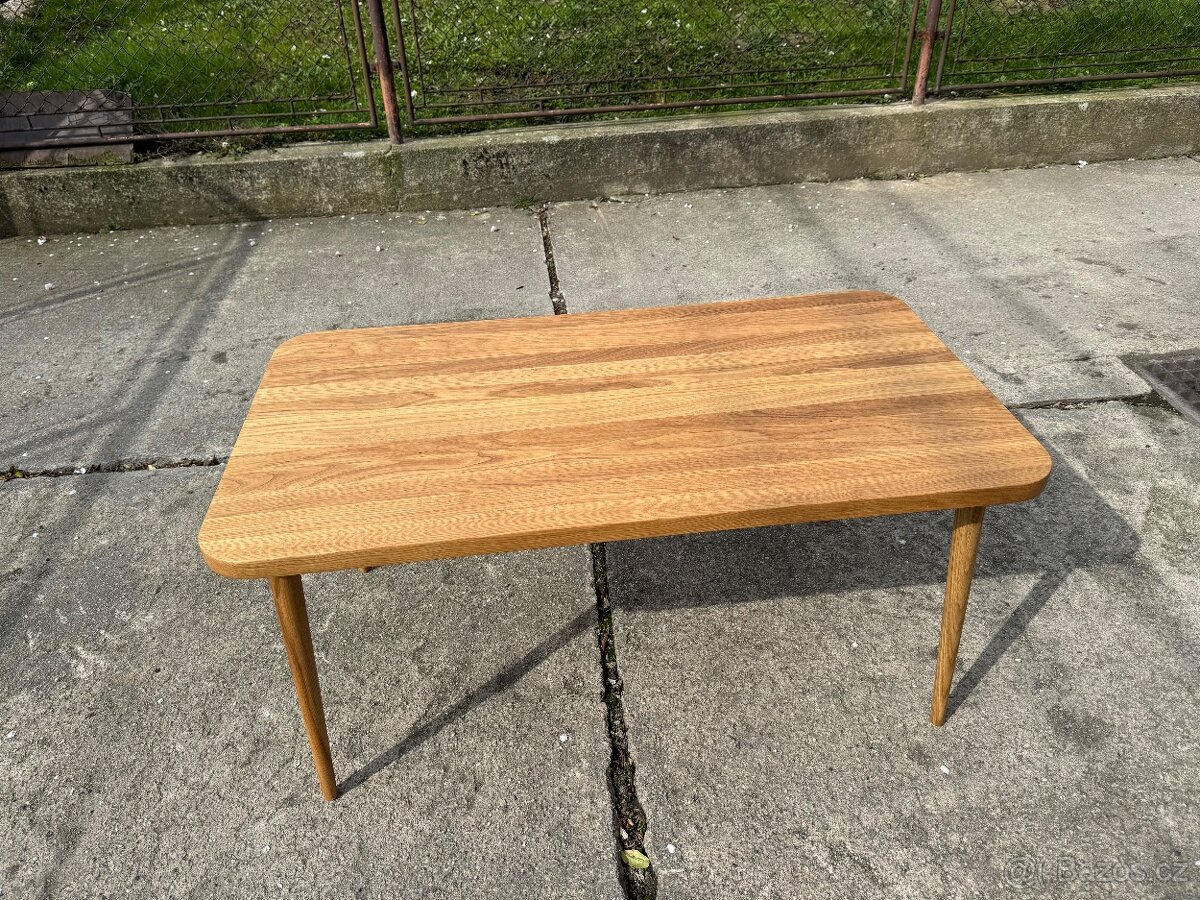 Konferenční stolek Dub masiv - 2