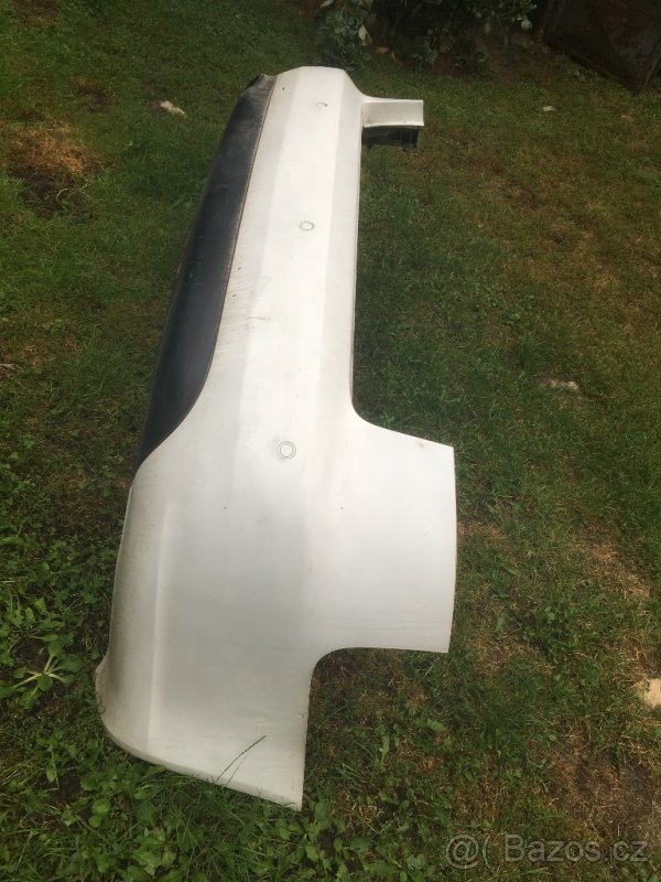 Audi A4 B7 combi zadní nárazník - 2