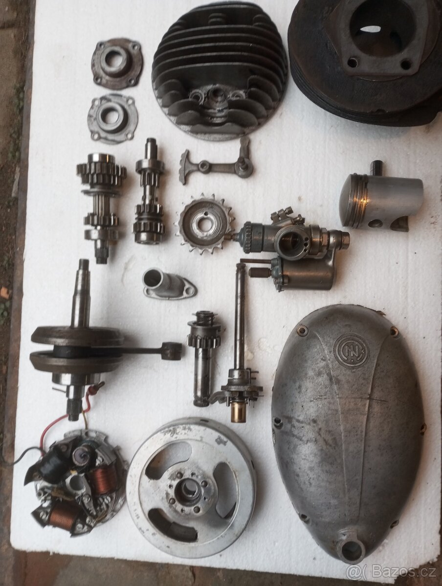 Díly motoru na cz 150 - 2