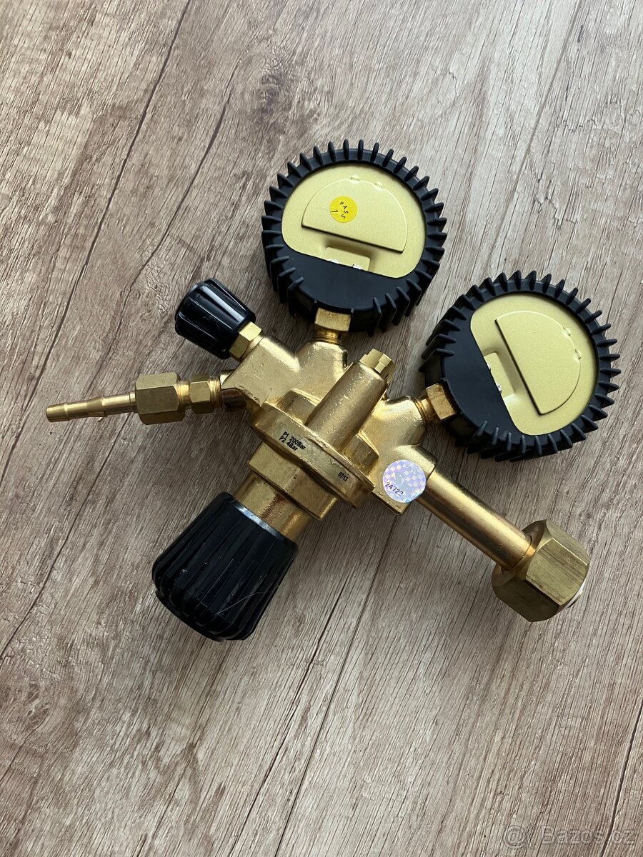 Regulátor plynů AR/CO2, regulátor průtoku CO2 - 2