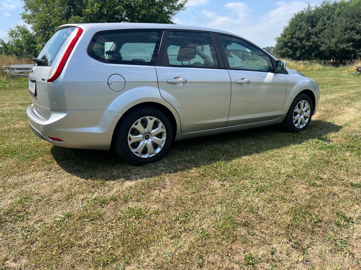 Ford Focus kombi 1.6 tdci - 2