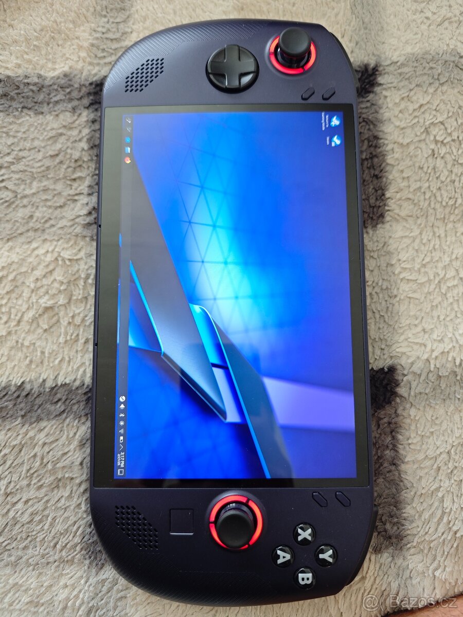 Herní konzole Lenovo Legion go S 512GB - 2