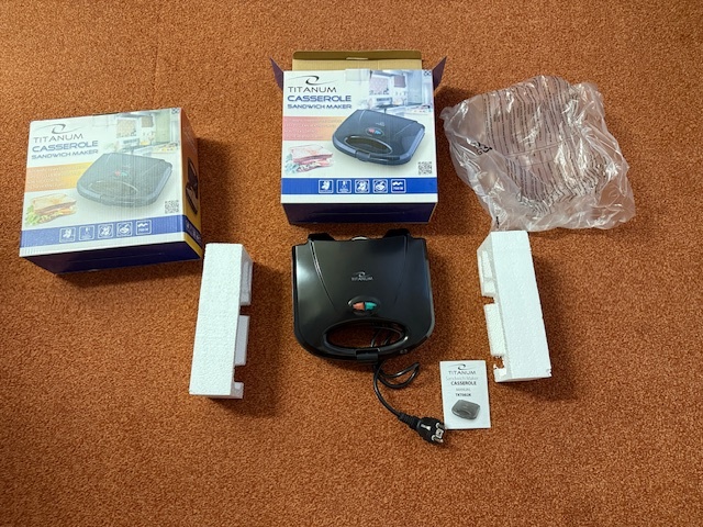 Sendvičovač Titanum - 2