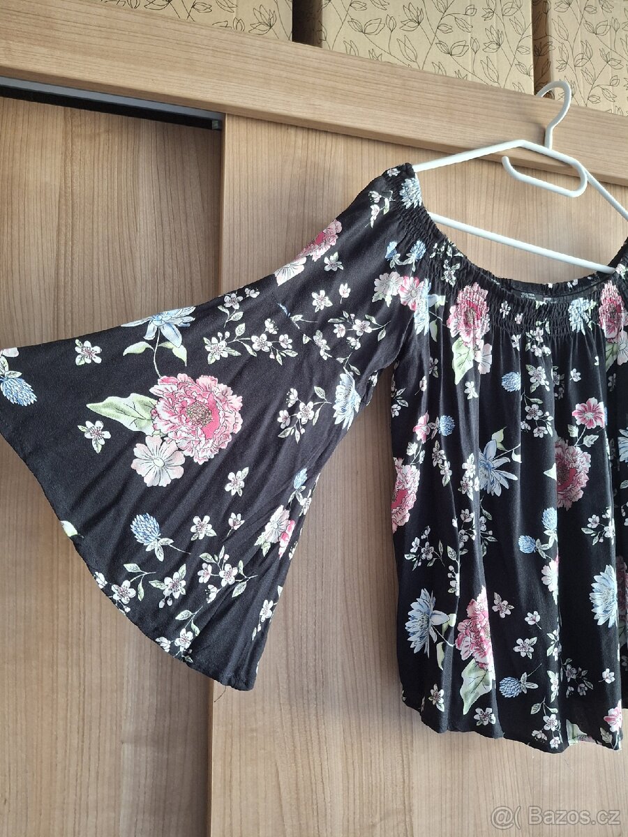 Dívčí společenská halenka - 2