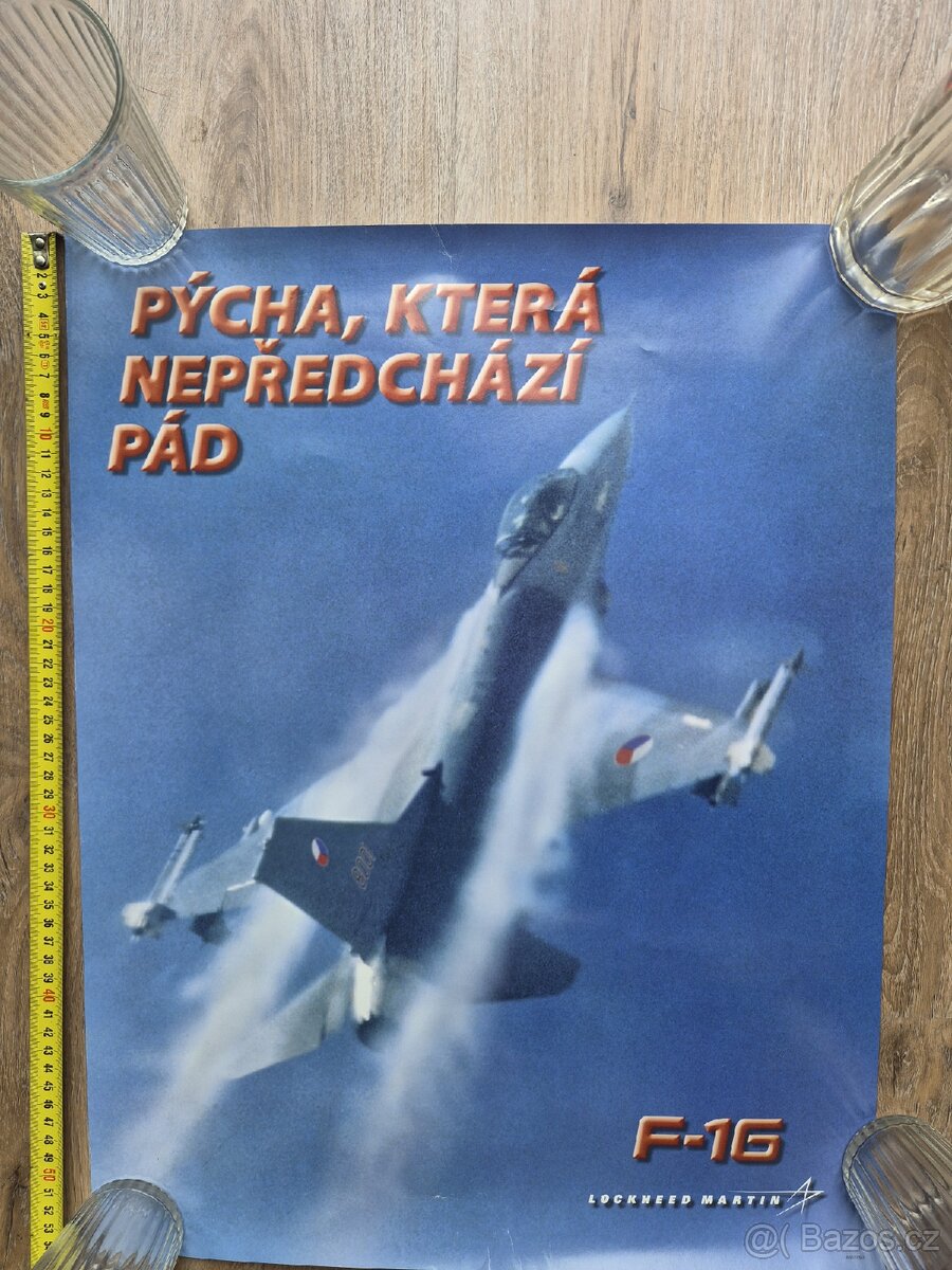 Plakát se stíhačkou - 2
