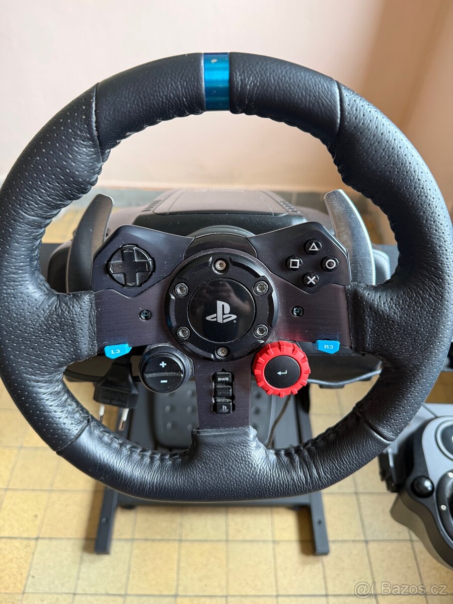 Logitech G29 a playseat konstrukce - 2